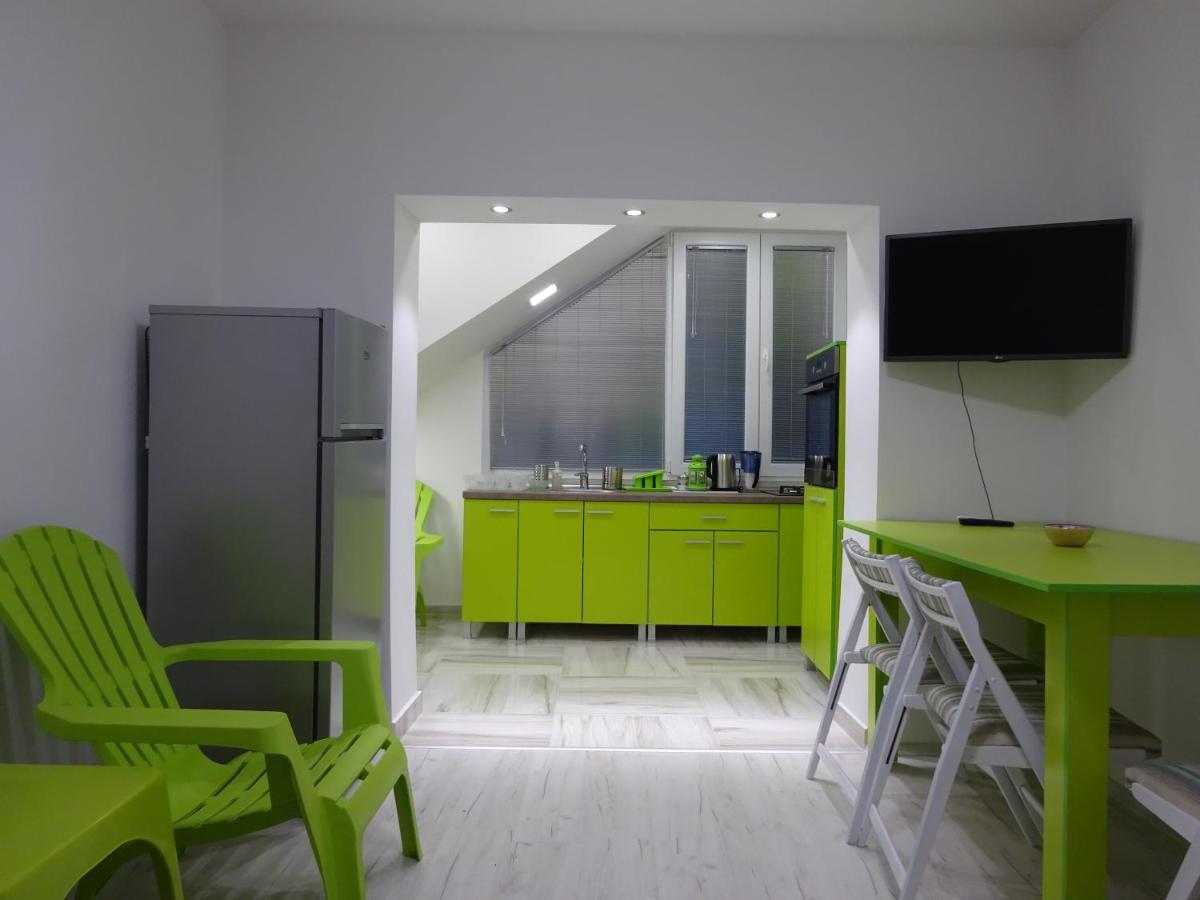 Jasmin White Apartment Skopje Luaran gambar
